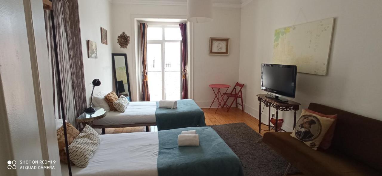 Chiado Happy Rooms Lisboa Εξωτερικό φωτογραφία