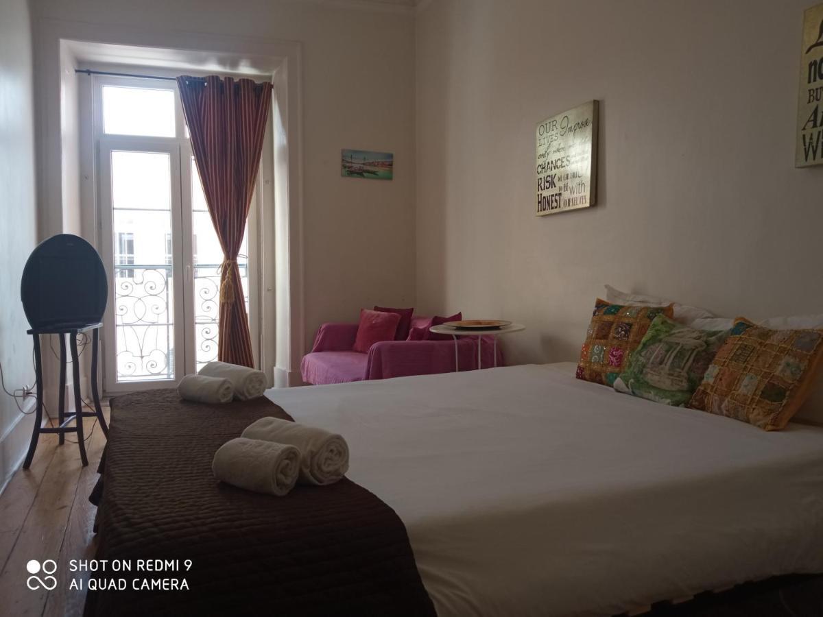 Chiado Happy Rooms Lisboa Εξωτερικό φωτογραφία
