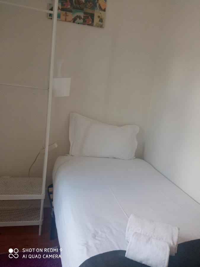 Chiado Happy Rooms Lisboa Εξωτερικό φωτογραφία